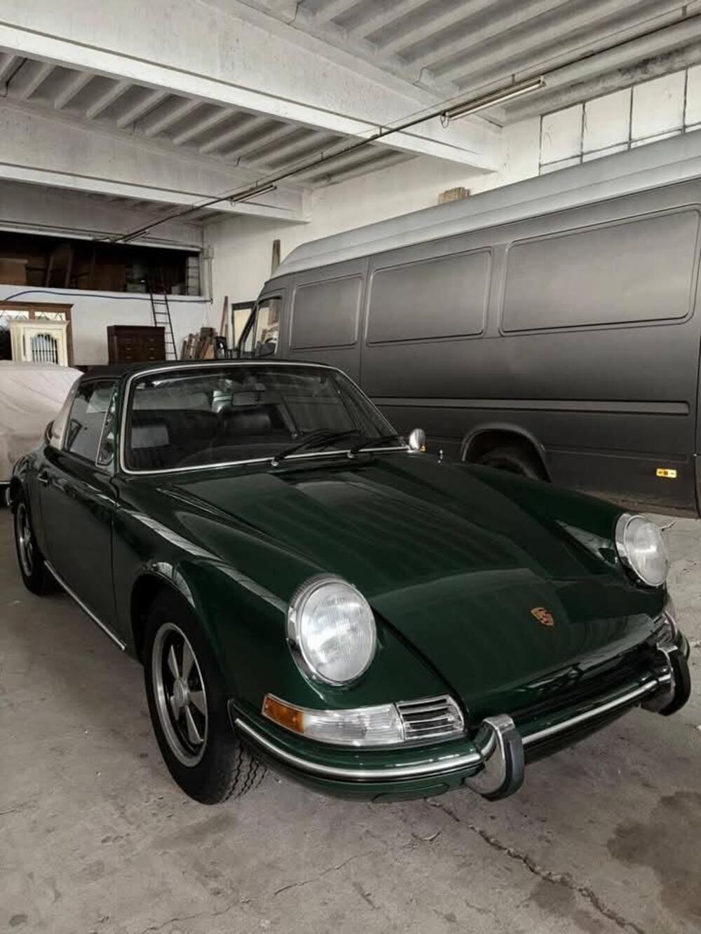 Porsche 911 T 2.2 TARGA  d'epoca a Cremona