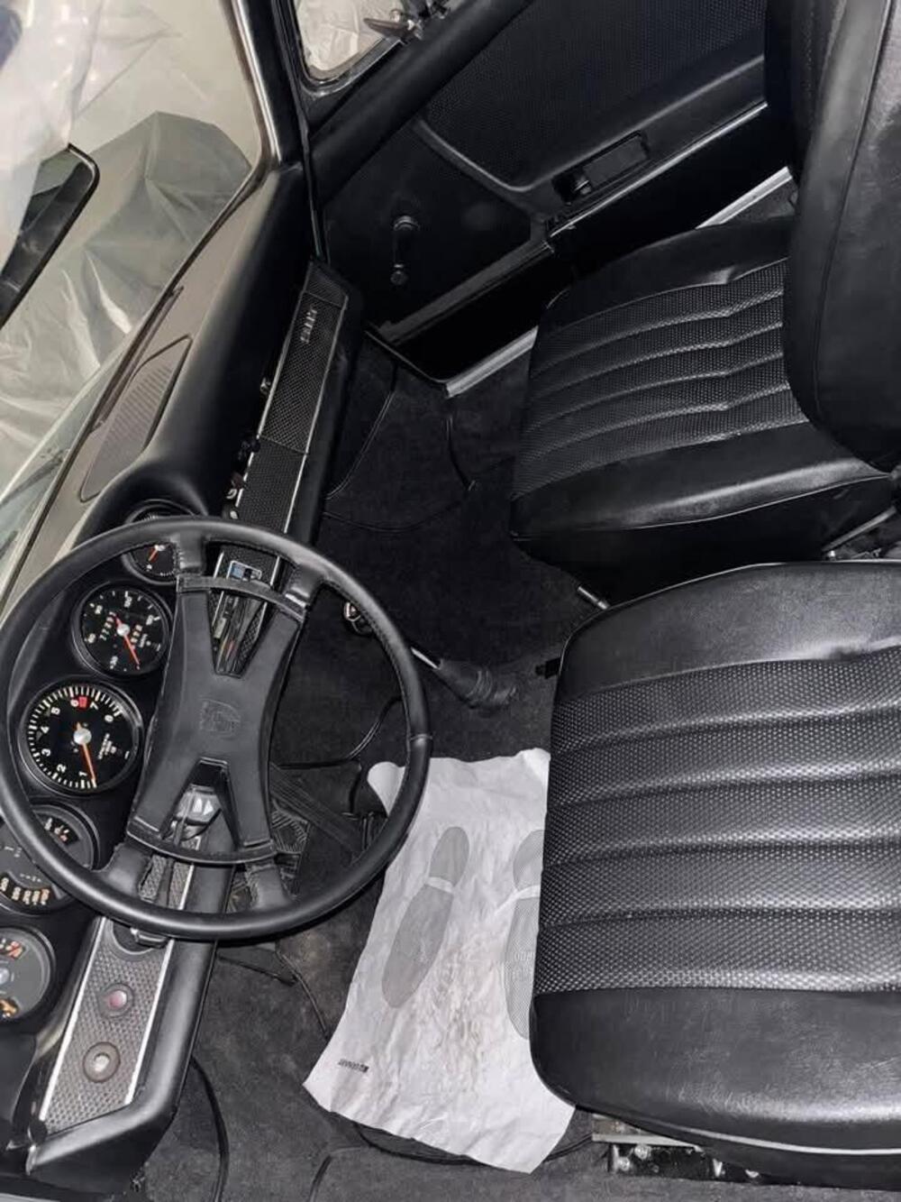 Porsche 911 T 2.2 TARGA  d'epoca a Cremona (4)