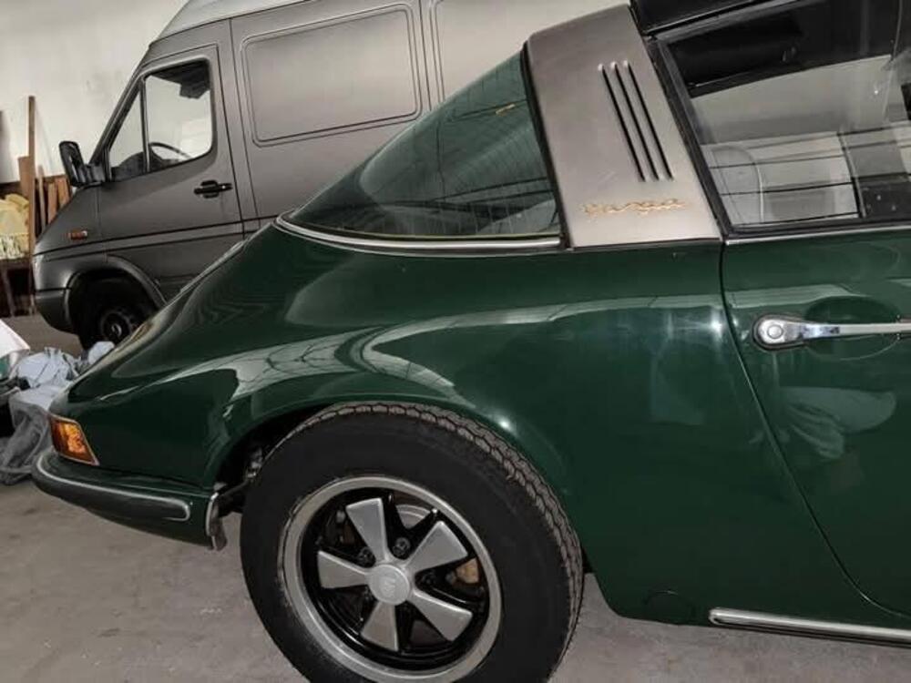 Porsche 911 T 2.2 TARGA  d'epoca a Cremona (13)
