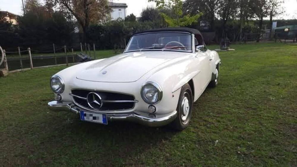 Mercedes-Benz 190 sl d'epoca a Cremona (5)