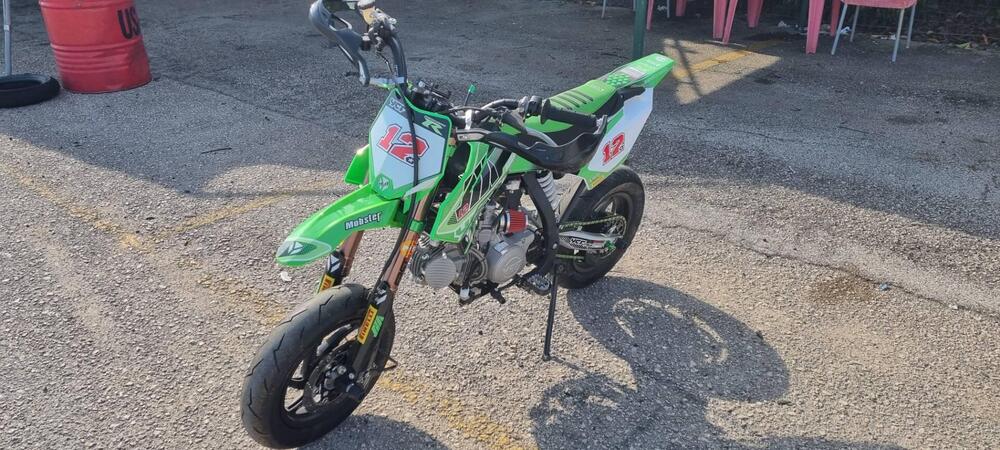 YCF SM 160 Limited Mobster (2022 - 24) (3)