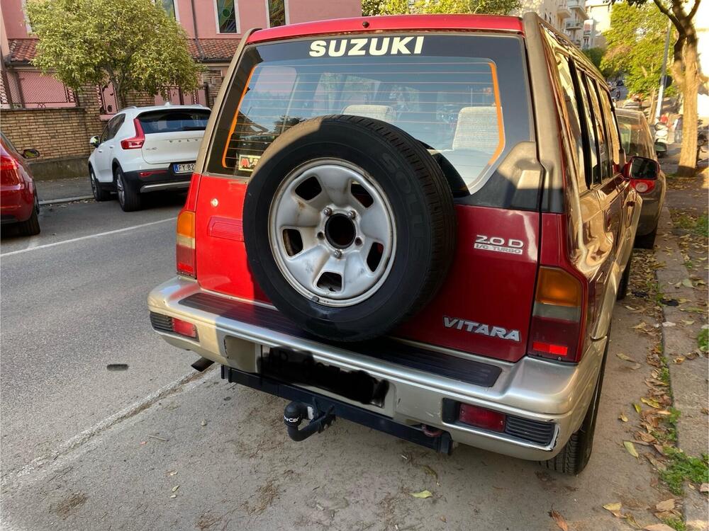Suzuki Vitara 2.0 diesel IC turbo d'epoca a Roma (5)
