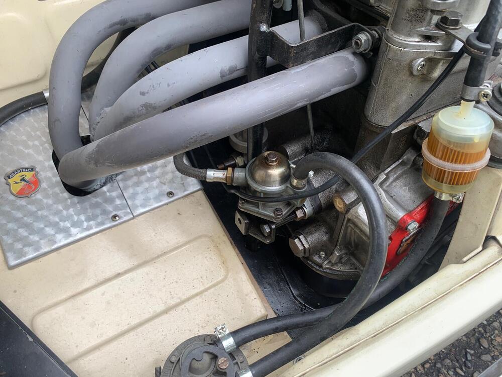 Fiat 600 d'epoca a Milano (12)