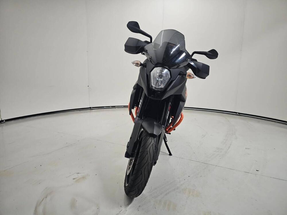 KTM 990 Supermoto T (2009 - 11) (5)