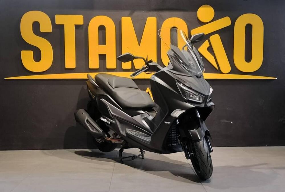 Sym Joymax 300 Z (2025 - 26) (2)