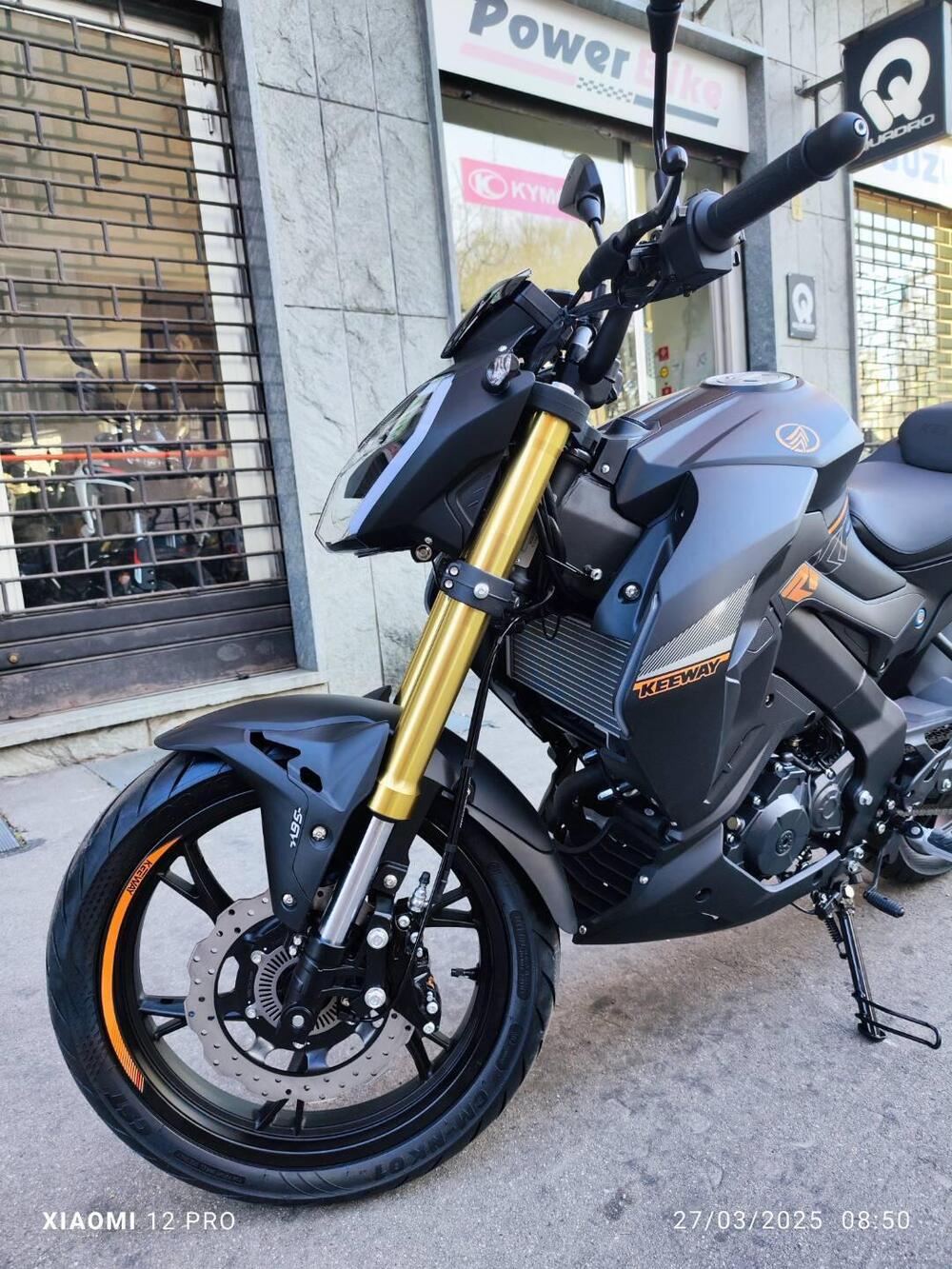 Keeway Motor RKF 125 (2025) (11)