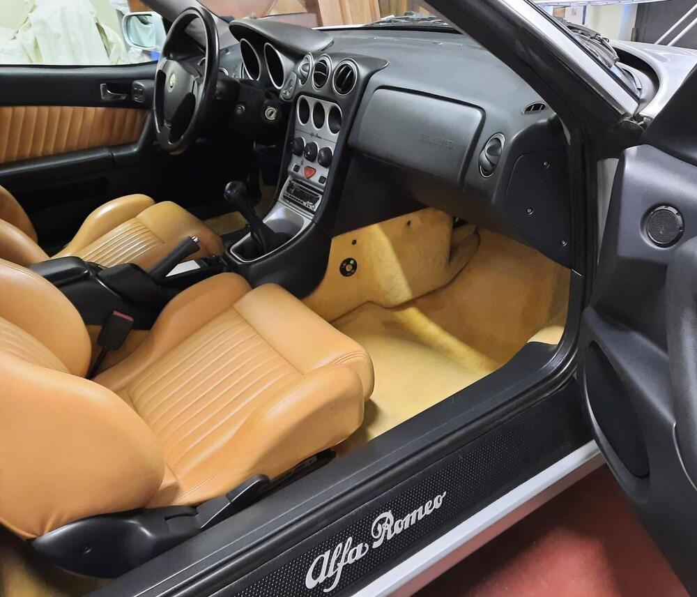 Alfa Romeo GTV d'epoca a Perugia (6)