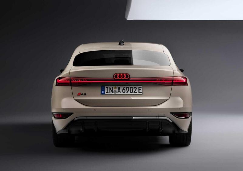 Audi A6 Sportback e-tron (4)