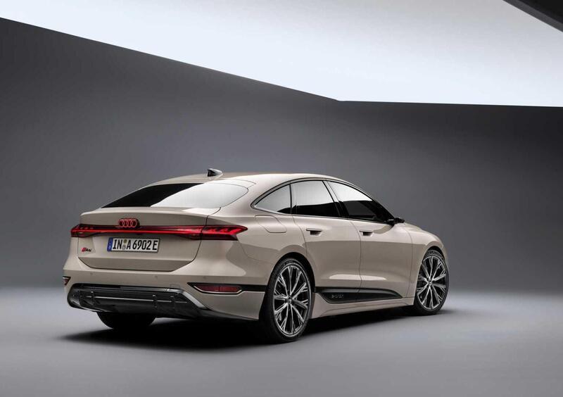 Audi A6 Sportback e-tron (6)