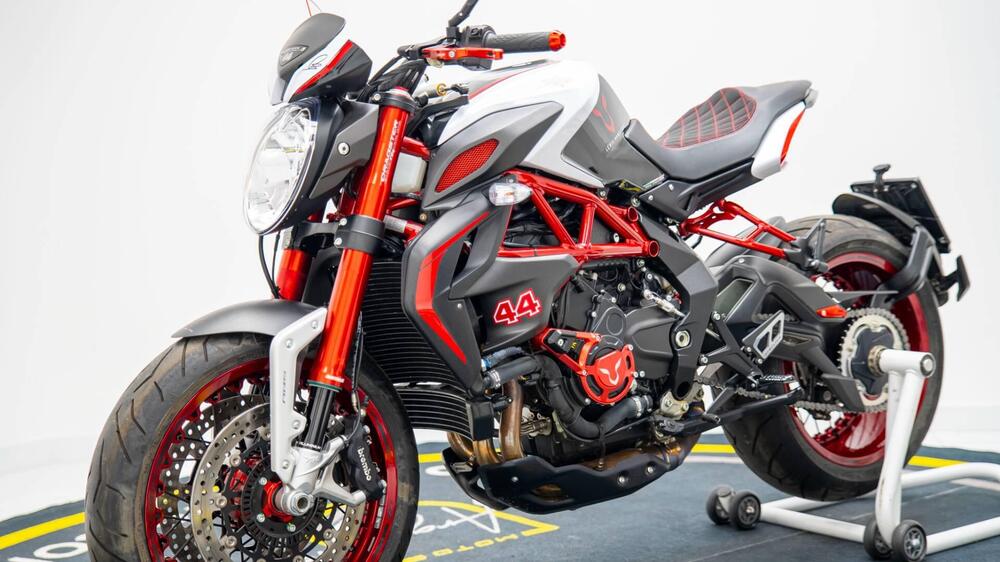 MV Agusta Brutale 800 RR (2015 - 16) (8)
