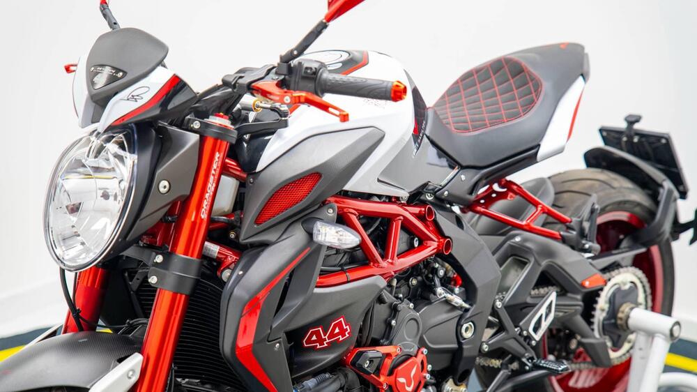 MV Agusta Brutale 800 RR (2015 - 16) (12)