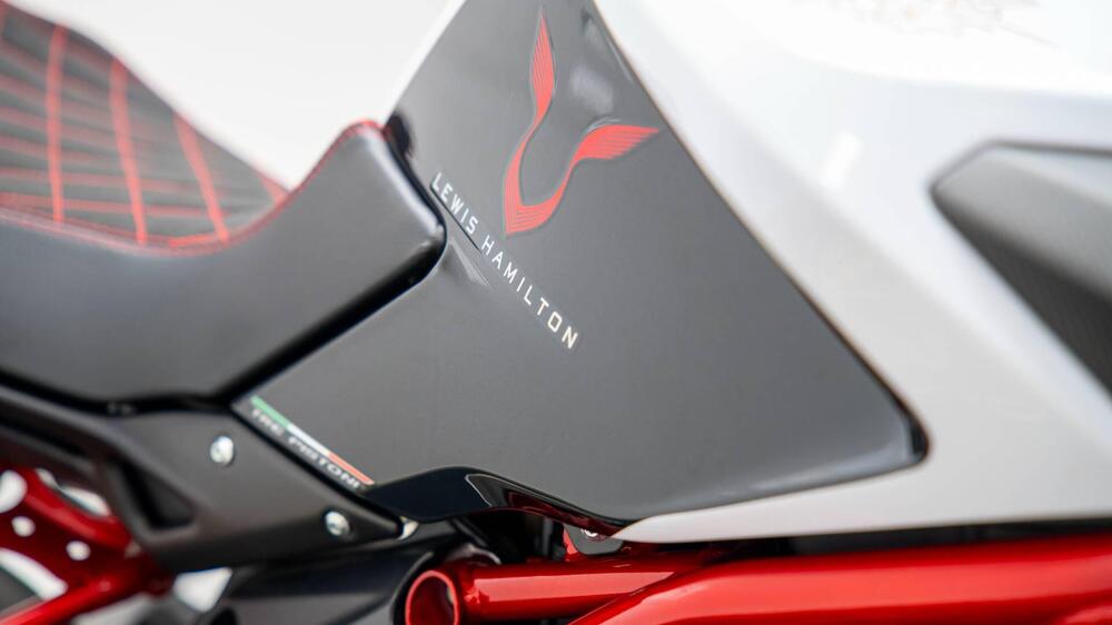 MV Agusta Brutale 800 RR (2015 - 16) (16)