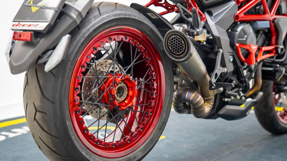 MV Agusta Brutale 800 RR (2015 - 16) (19)