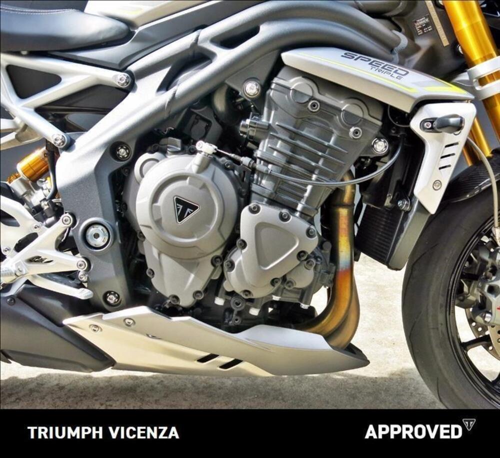 Triumph Speed Triple 1200 RS (2021 - 24) (12)