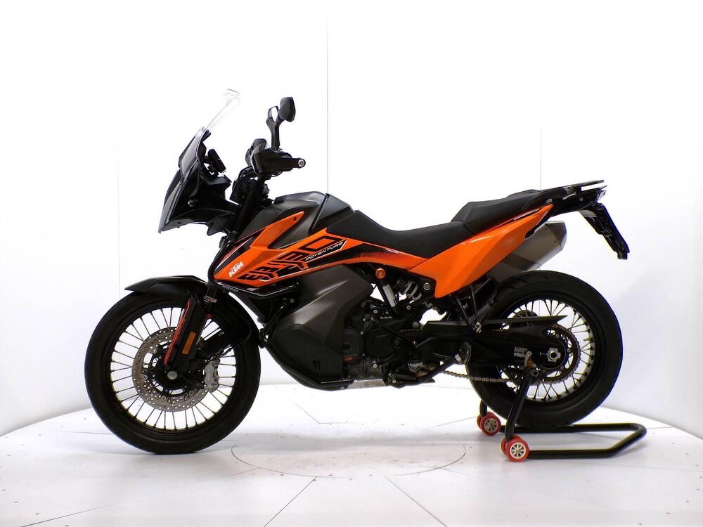 KTM 890 Adventure (2021) (4)