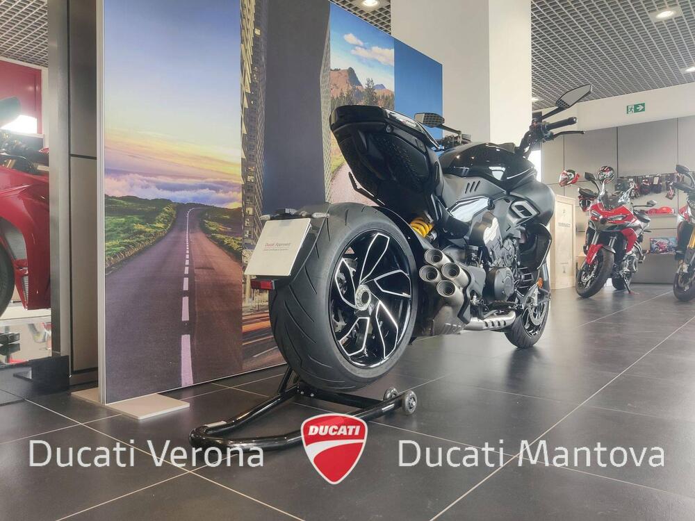 Ducati Diavel V4 (2023 - 25) (6)