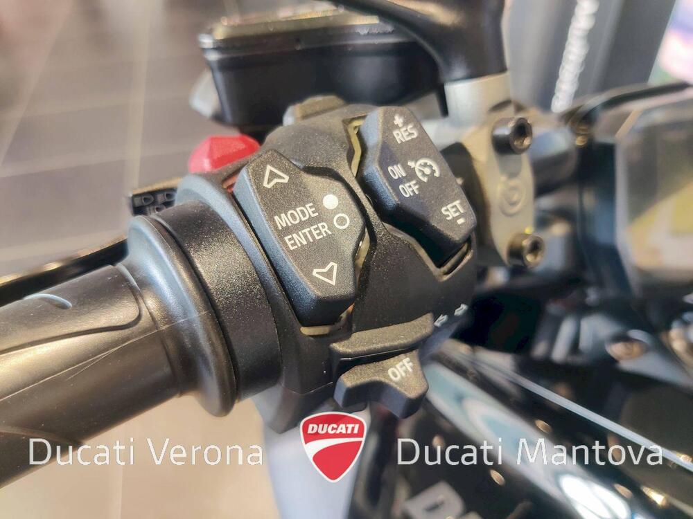 Ducati Diavel V4 (2023 - 25) (16)