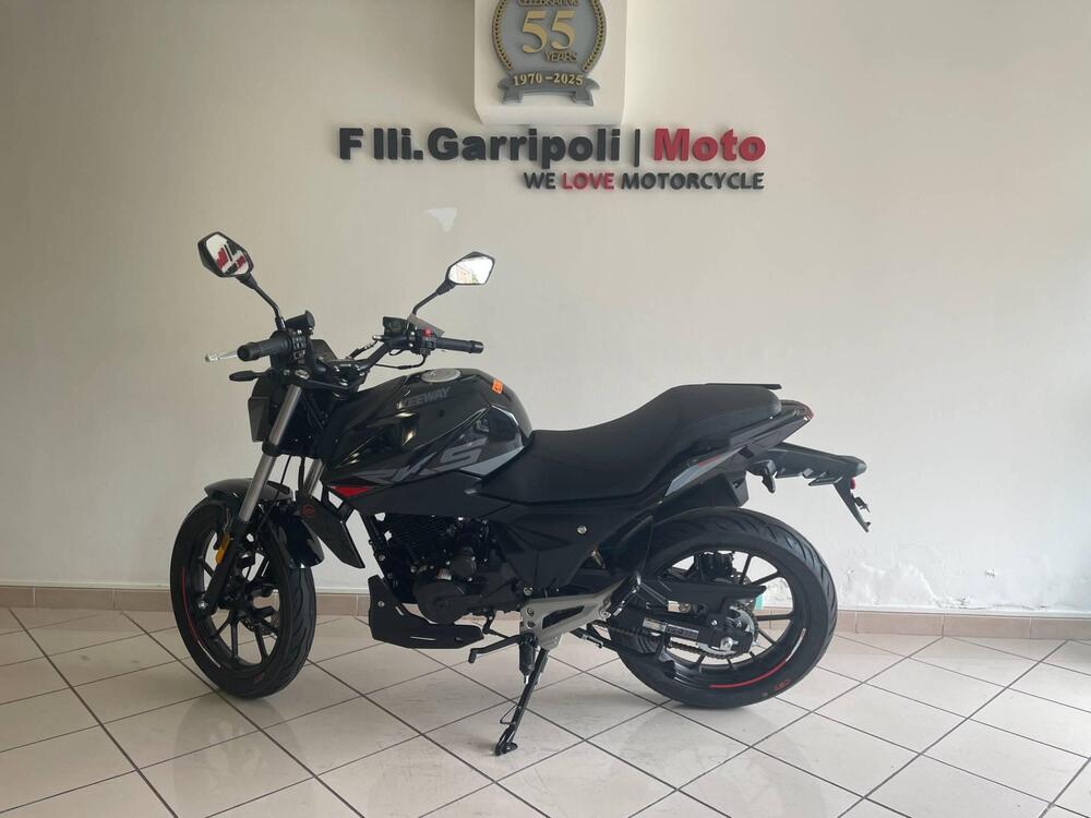 Keeway Motor RKS 125 (2025 - 26)