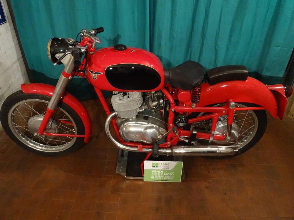 C.M. 250 SS  Milano-Taranto (17)