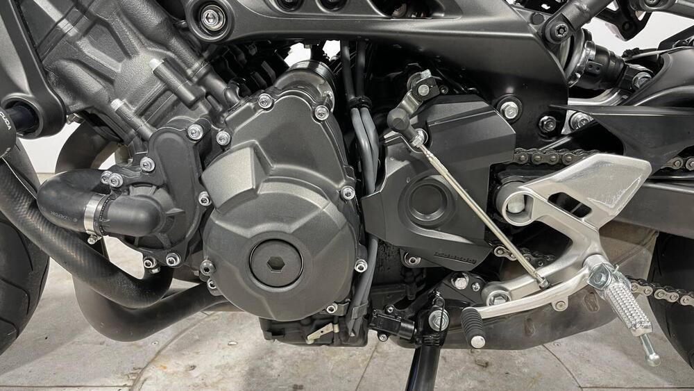 Yamaha XSR 900 ABS (2016 - 20) (4)