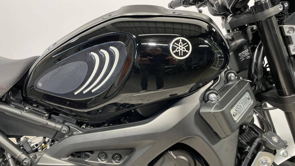 Yamaha XSR 900 ABS (2016 - 20) (11)