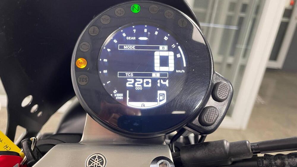 Yamaha XSR 900 ABS (2016 - 20) (13)