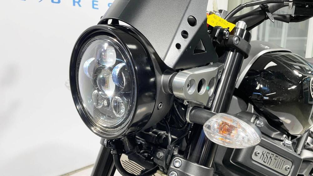 Yamaha XSR 900 ABS (2016 - 20) (17)