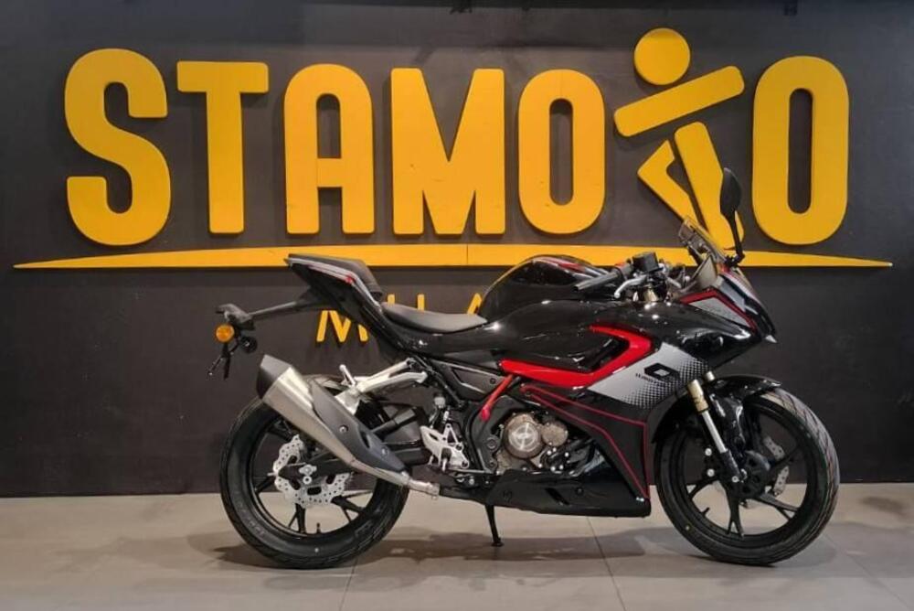 QJ Motor SRK 125 R (2024)