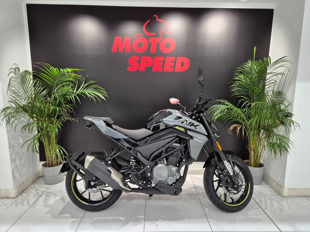 CFMOTO 300NK (2021 - 25)