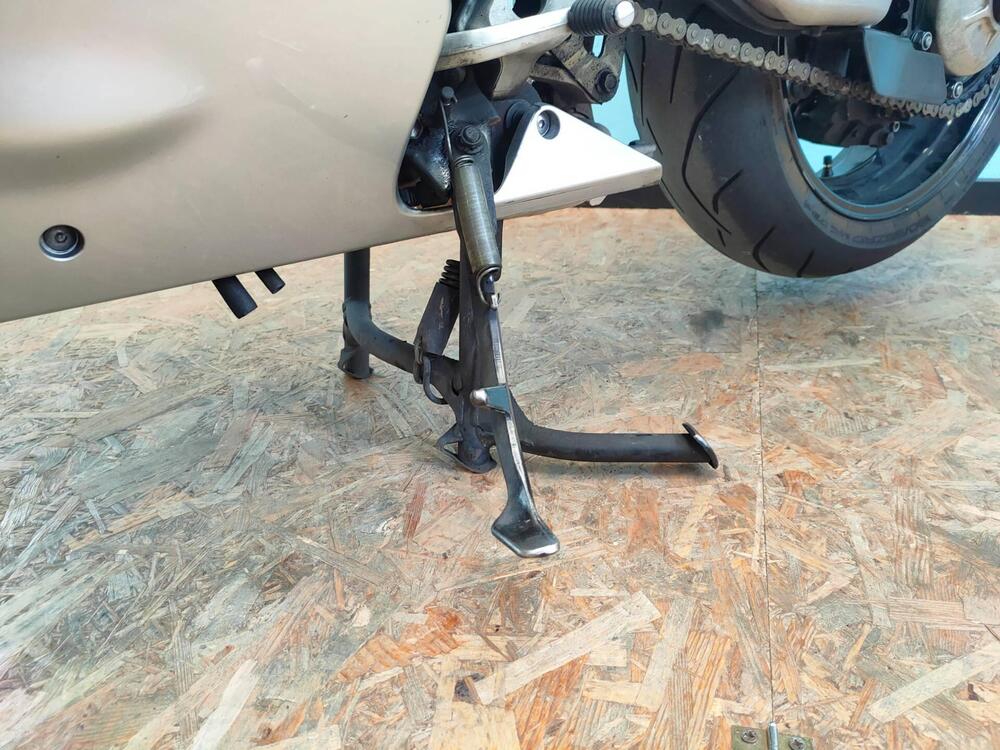 Honda VFR 800 (2002 - 05) (15)