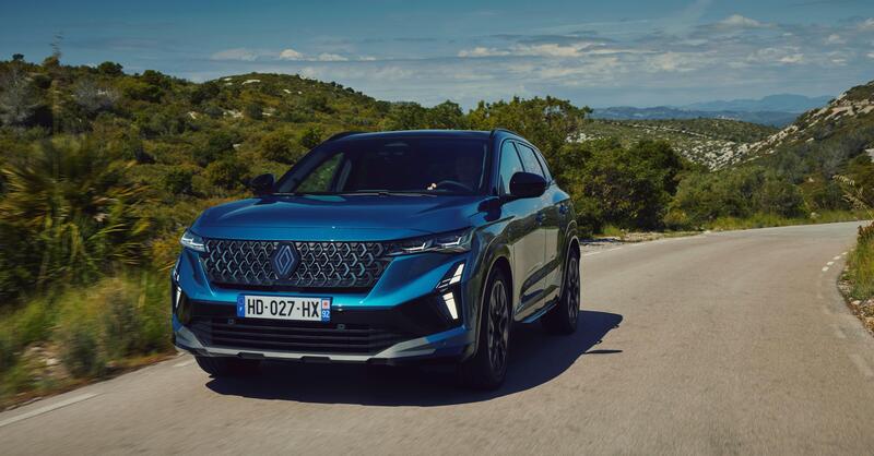Nuova Renault Austral: il restyling parla la lingua di Cupra