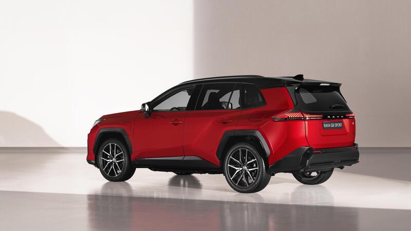 Toyota RAV4 2025: nulla &egrave; come prima, ecco la sesta generazione con la GR SPORT [VIDEO]