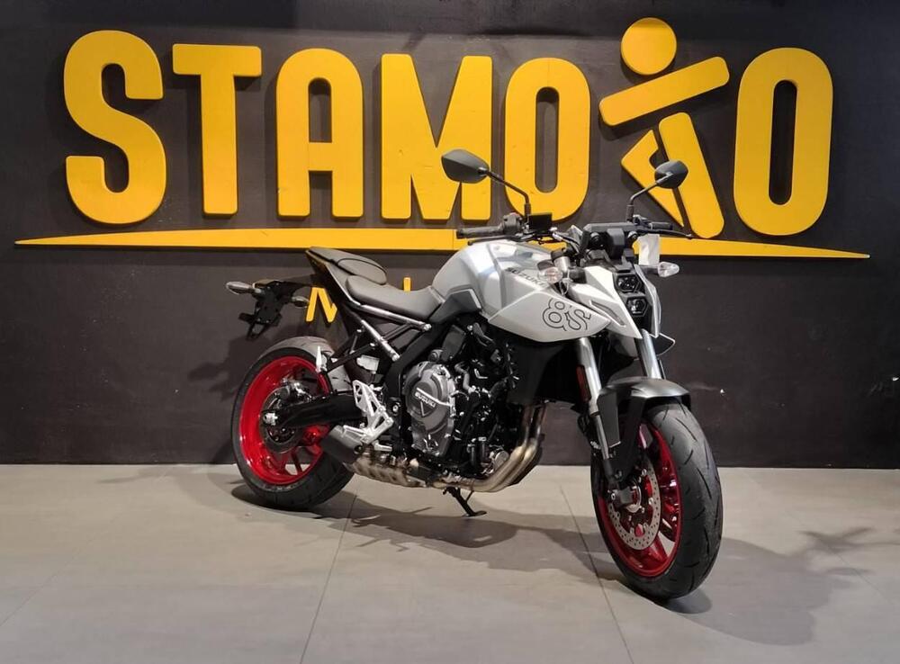 Suzuki GSX-8S (2025 - 26) (2)