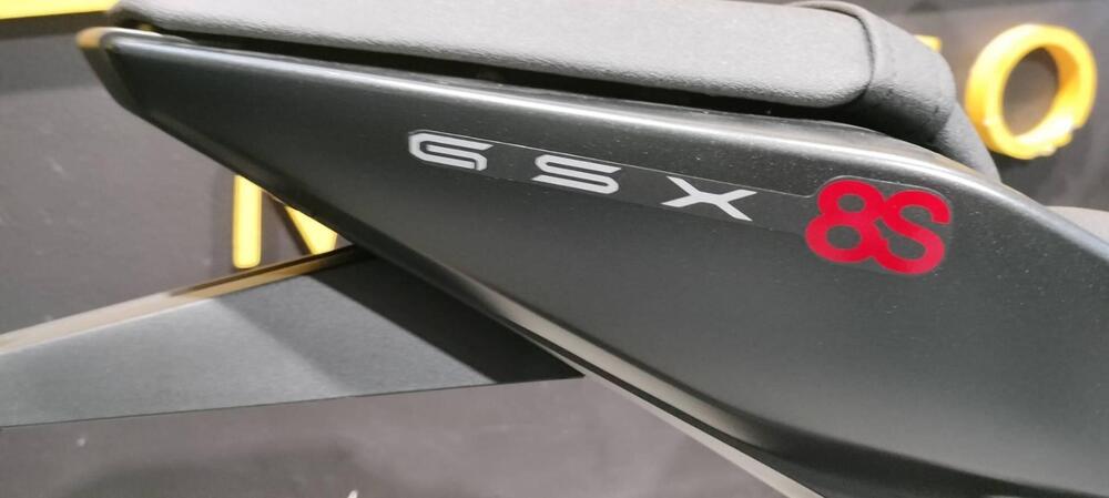 Suzuki GSX-8S (2025 - 26) (5)