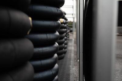 SBK. Nel 2027 Pirelli lascer&agrave; il posto a Michelin