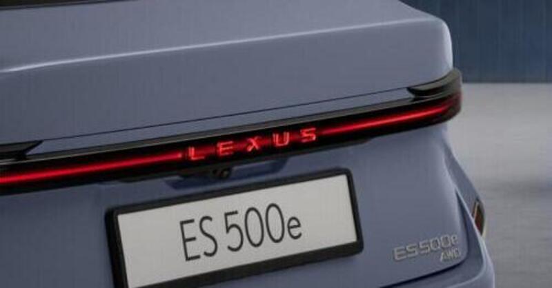 Lexus ES 2026: la nuova generazione ripensa i pulsanti della plancia [VIDEO]