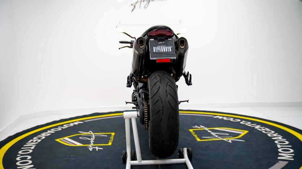 Triumph Speed Triple 1050 (2005 - 11) (5)