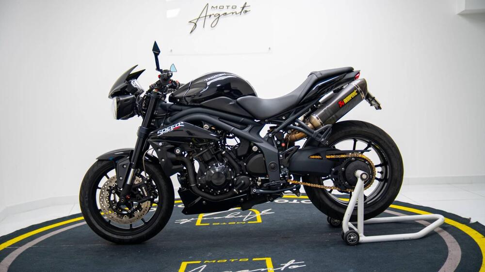 Triumph Speed Triple 1050 (2005 - 11) (7)