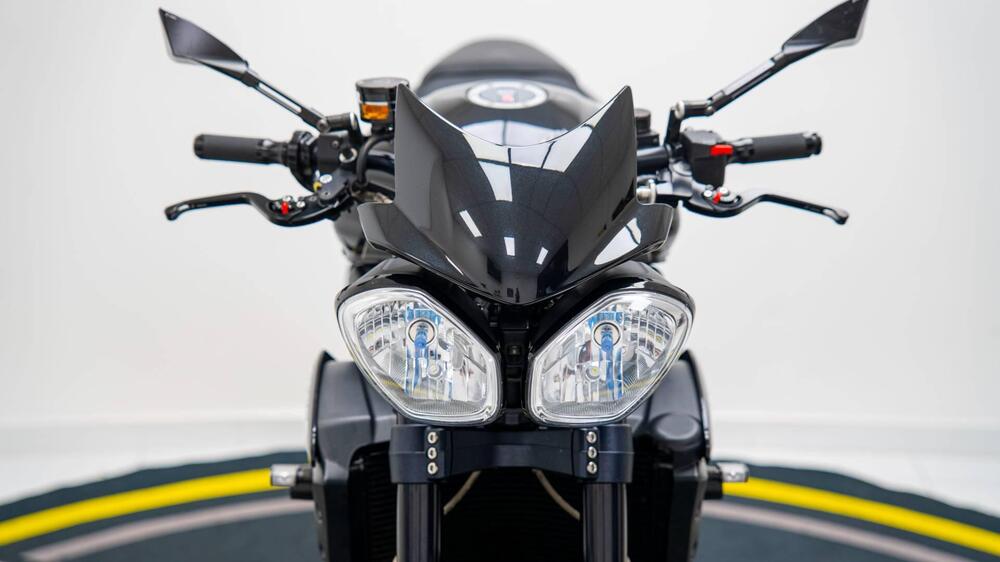 Triumph Speed Triple 1050 (2005 - 11) (10)