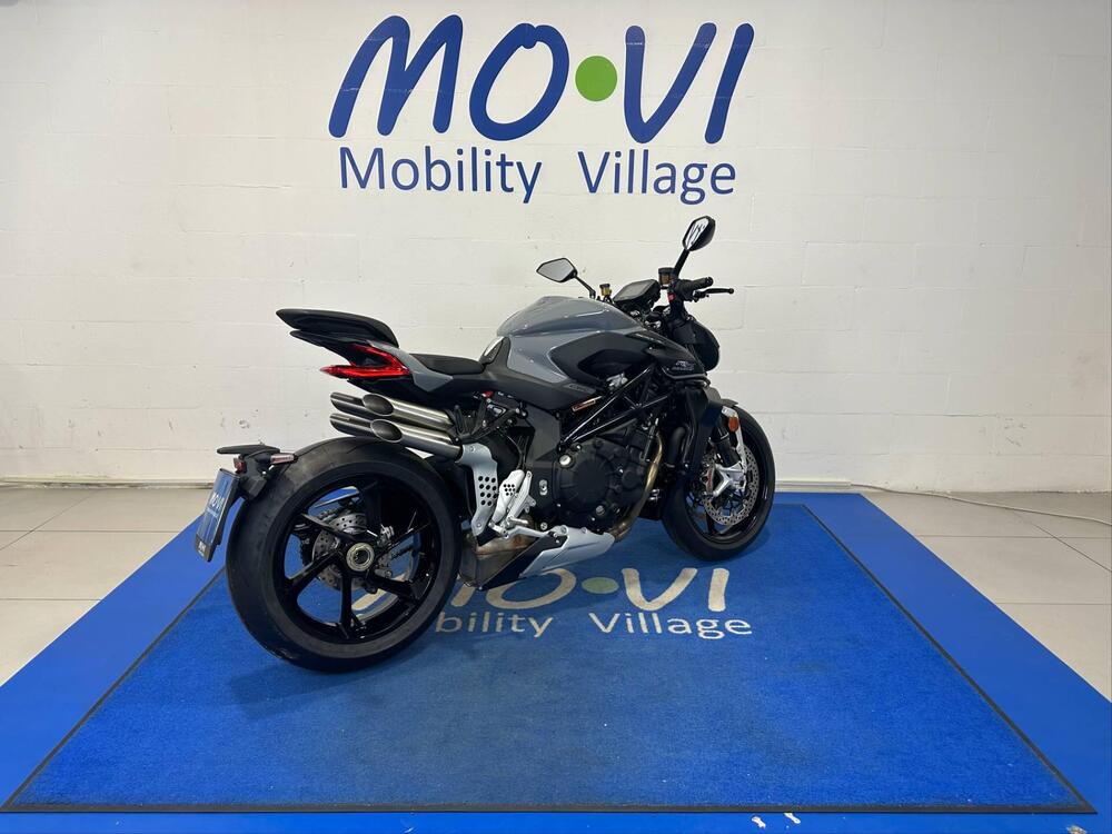 MV Agusta Brutale 1000 RS (2022 - 26) (2)