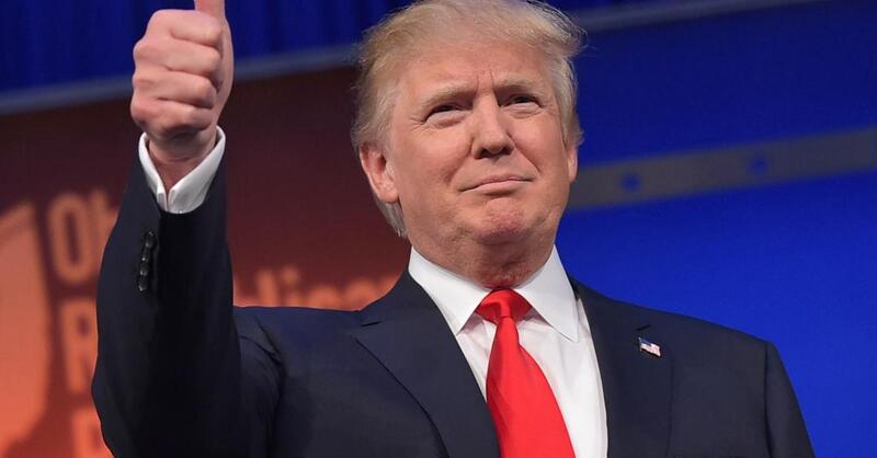Trump: questo dispositivo sar&agrave; vietato in auto, perch&eacute; tutti lo odiano