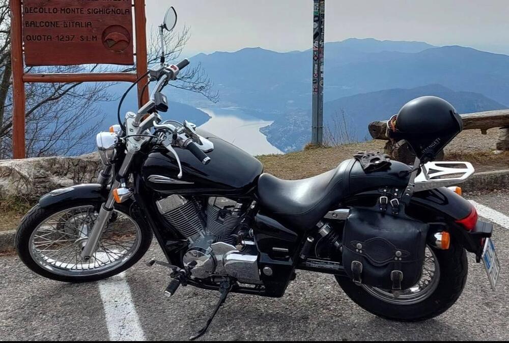 Honda Shadow 750 (2004) (2)