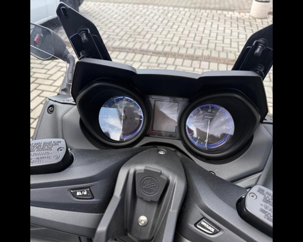 Yamaha T-Max 560 Tech Max (2020) (7)