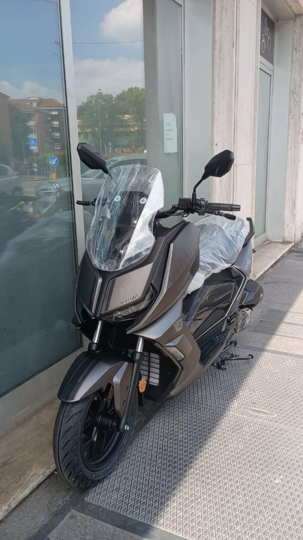 Wottan Motor GT2 125 (2025 - 26) (2)