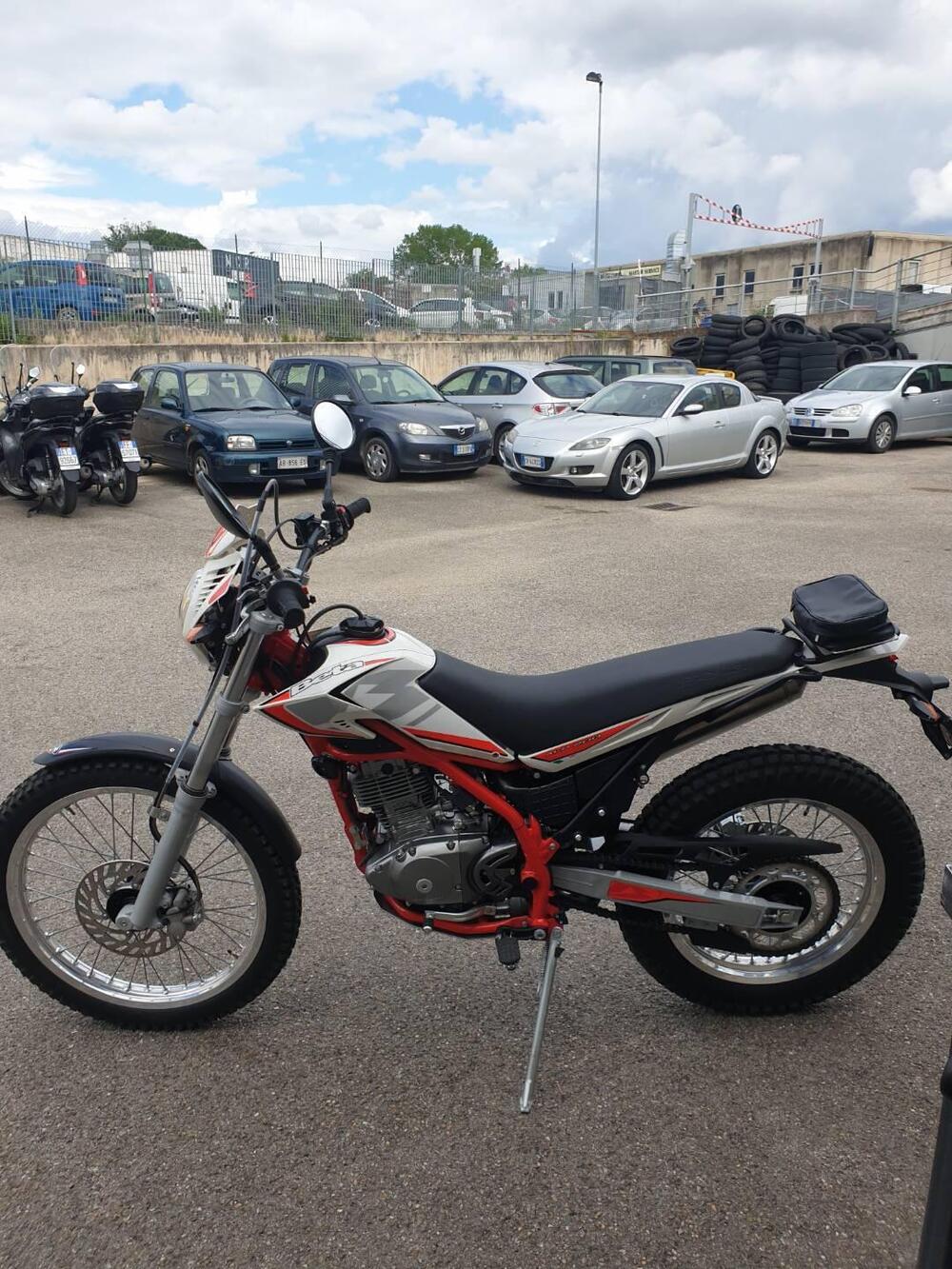 Betamotor Alp 200 (2021 - 25)