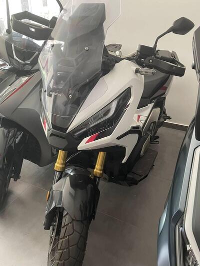 Honda X-ADV 750 DCT (2021 - 24) usata