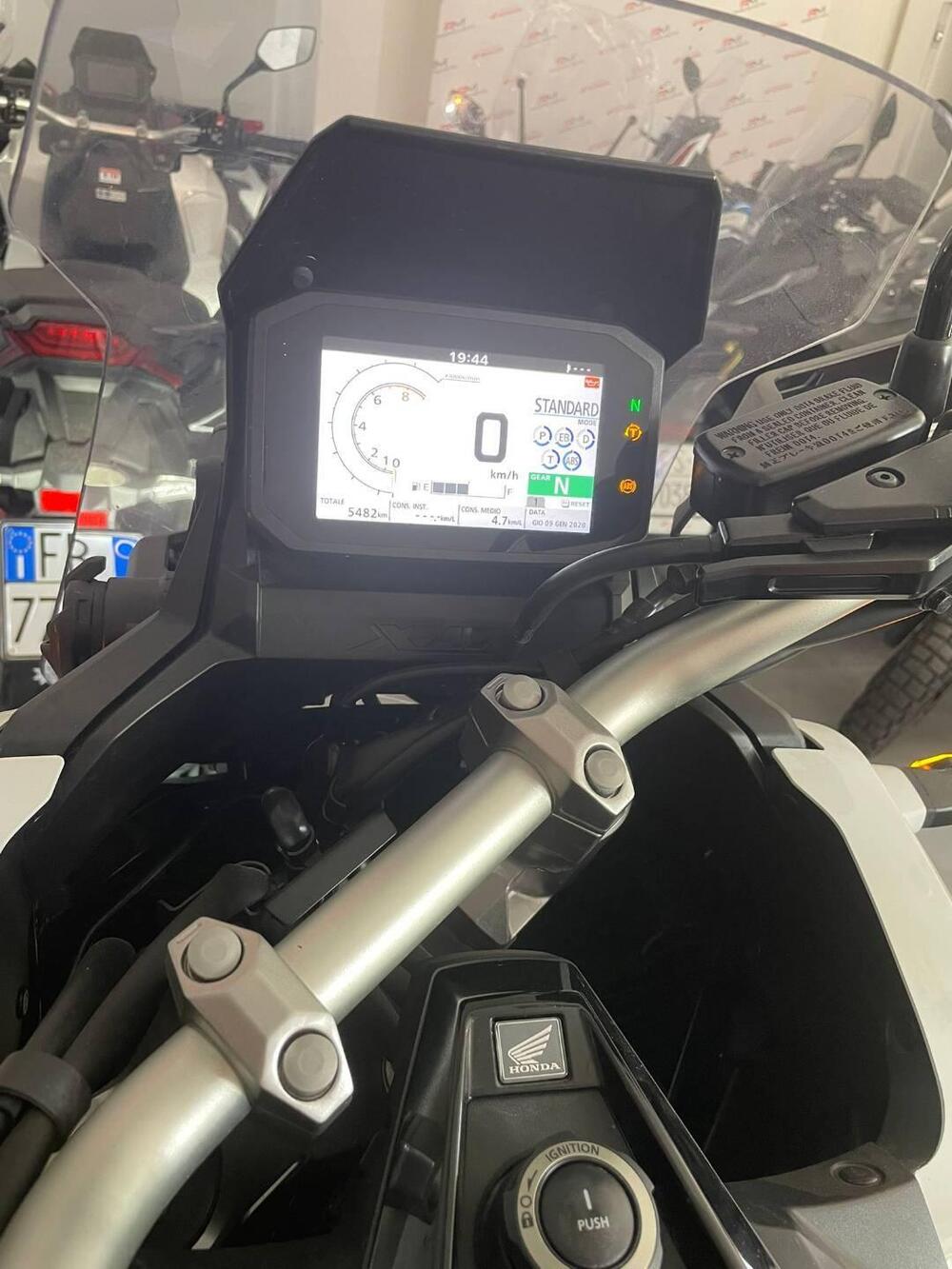 Honda X-ADV 750 DCT (2021 - 24) (6)