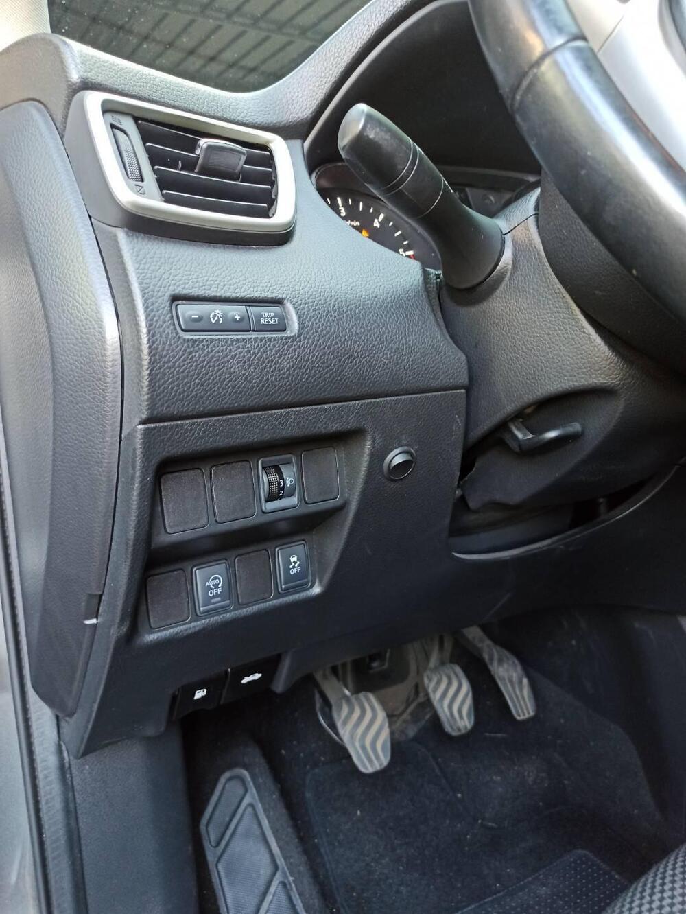 Nissan Qashqai usata a Milano (8)