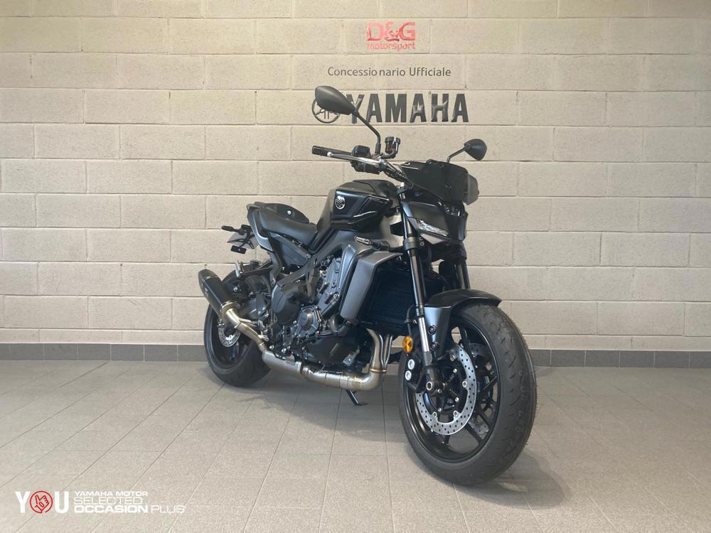 Yamaha MT-09 Y-AMT (2024 - 25) (2)