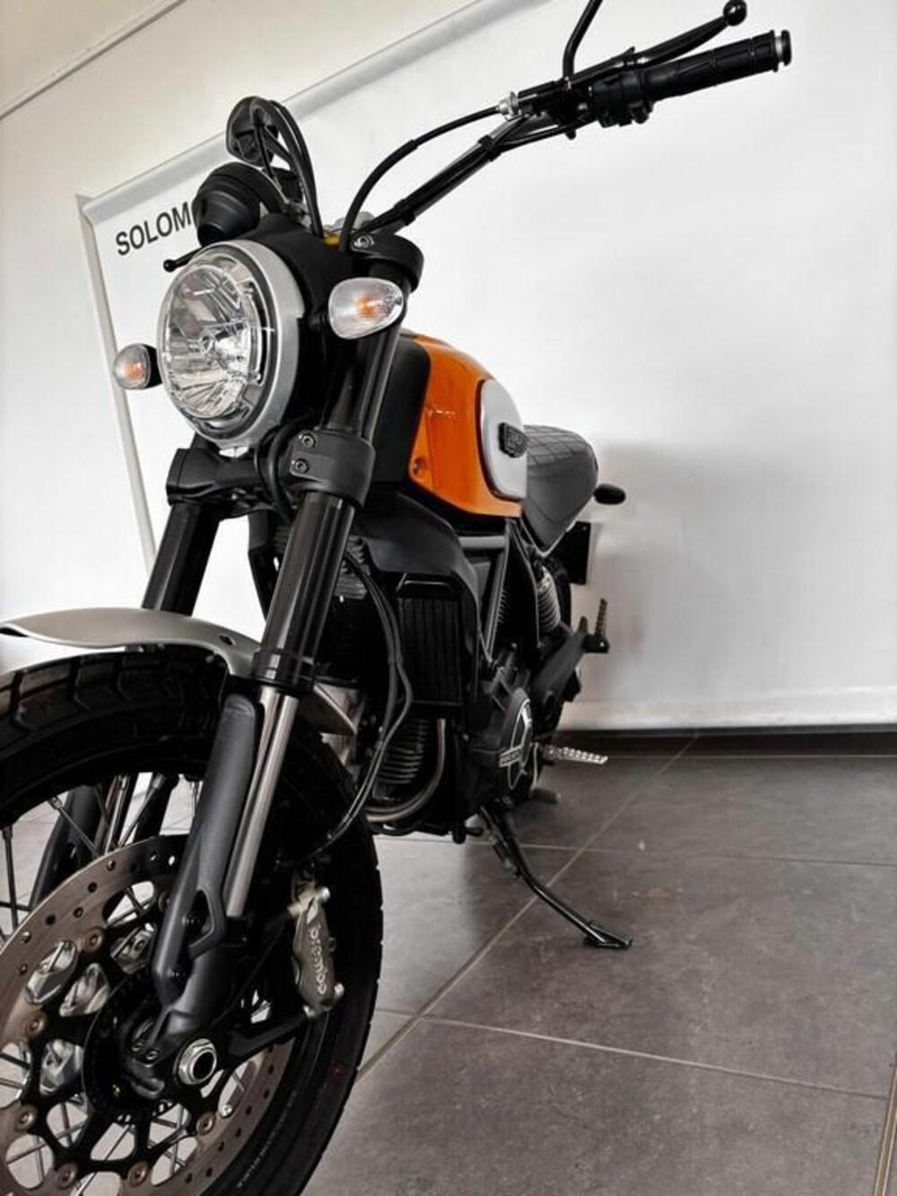 Ducati Scrambler 800 Flat Track Pro (2016 - 17) (4)